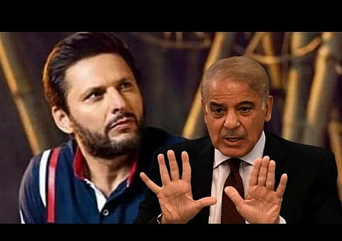 पाकिस्तानच्या नव्या पंतप्रधानांमुळे शाहिद आफ्रिदी झाला ट्रोल..