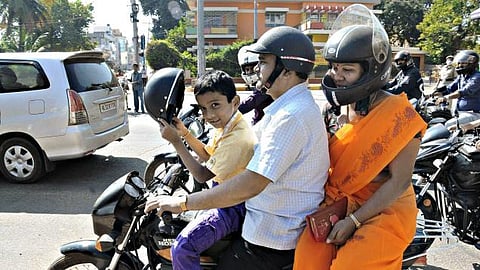 Helmet addiction mumbai