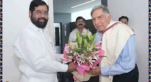 मुख्यमंत्री एकनाथ शिंदेंनी घेतली टाटा उद्योग समूहाचे सर्वेसर्वा रतन टाटांची भेट