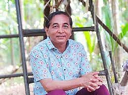 निर्माते, दिग्दर्शक महेश टिळेकर यांची दिग्गज मल्याळम कलाकारांशी भेट