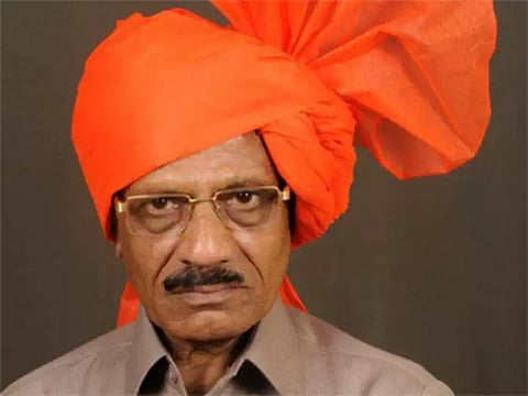 "Chandu Master यांना शिवसेनेपासून तोडण्यात आलं"