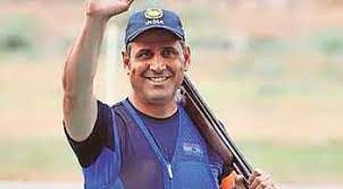 Shooting Competition : विश्वचषक नेमबाजी स्पर्धा : मैराज खानला मिळालं ऐतिहासिक सुवर्णपदक