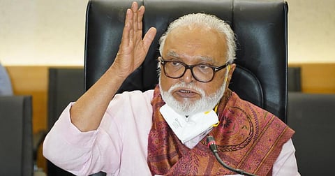 Chagan Bhujbal : कानूनी लोचा तयार झालाय