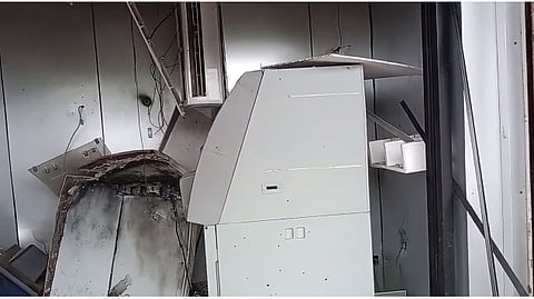Satara News : ATM उडवण्यासाठी जिलेटीनच्या कांड्या आल्या कुठून?, सातारा पोलिसांपुढे मोठे आवाहन