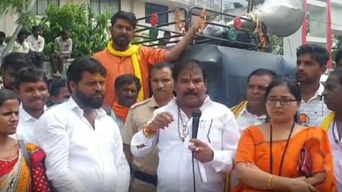 ...तर तंगड्या तोडू; संजय गायकवाड यांची अधिकांऱ्यांना धमकी