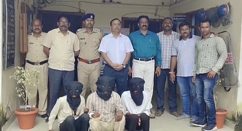 सासुरवाडीच्या शेतीचा वाद विकोपाला गेला अन दारूत विष कालवून साडभावाचा गेम खल्लास केला