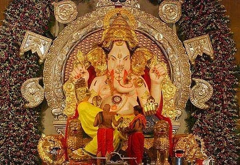 'या' गणेशोत्सव मंडळाने काढला 'इतक्या' कोटींचा विमा