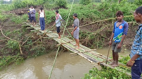 Wardha | अमृतमहोत्सवी वर्षाला जगण्यासाठी रोज शेतकऱ्यांचा मरणाशी संघर्ष..!