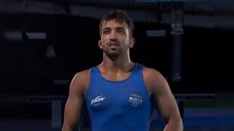 राष्ट्रकुल क्रीडा स्पर्धा : १९ वर्षीय भारतीय कुस्तीपटूने चारली पाकिस्तानी पैलवानाला धूळ!