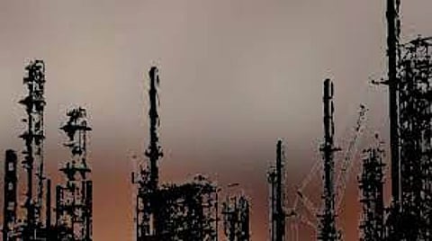 वेदांता फॉक्सकॉननंतर आता कोकणातला रिफानरी प्रकल्पही महाराष्ट्राबाहेर जाणार?