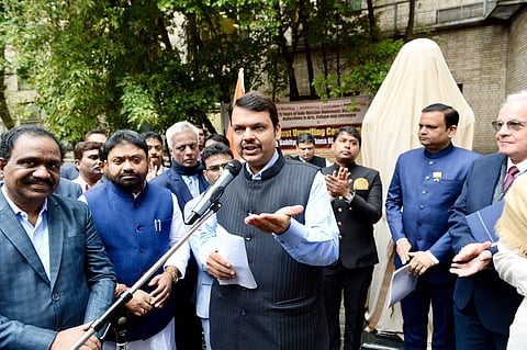 लोकशाहीर अण्णाभाऊ साठे व्यक्ती नव्हे तर विद्यापीठ; फडणवीसांचे गौरवोद्गार