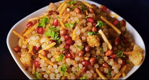 'या' नवरात्रीच्या उपवासात साबुदाणा चाट नक्की करून बघा, चव आणि आरोग्य दोन्ही छान राहतील