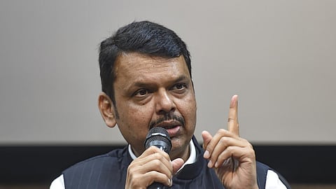 महाराष्ट्रातील एकही गाव कर्नाटकात जाणार नाही : फडणवीस