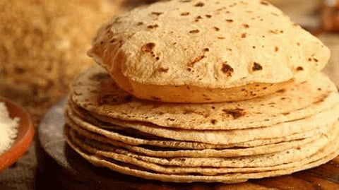 रक्तातील साखर नियंत्रित ठेवण्यासाठी या 3 पिठाच्या चपात्यांचे सेवन करा, जाणून घ्या