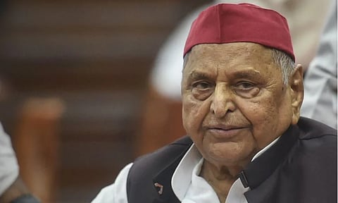 समाजवादी पक्षाचे नेते मुलायम सिंह यादव यांचे निधन