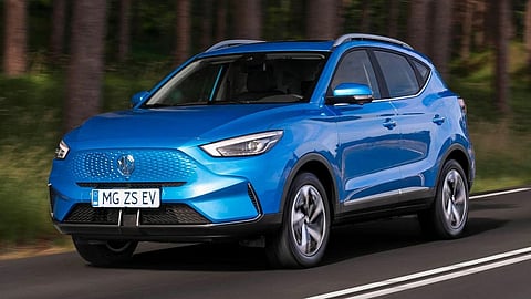 MG ने लॉन्च केली स्वस्त इलेक्ट्रिक कार, 450KM पेक्षा जास्त धावेल, ही आहे किंमत