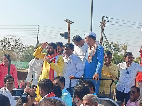 मोर्शीत स्वाभिमानी शेतकरी संघटनेचे नेते रविकांत तुपकर यांच्या नेतृत्वात आक्रोश मोर्चा