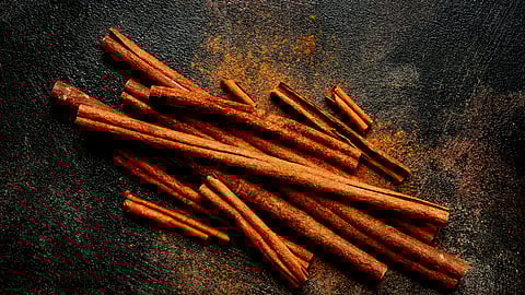 जाणून घ्या दालचिनीचे औषधी गुणधर्म.....