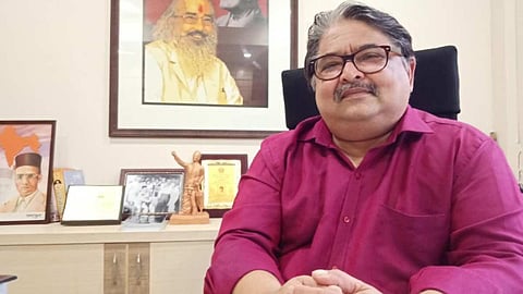 एका बाईसाठी नेहरुंनी देशाची फाळणी केली; सावरकरांचे नातू रणजीत यांचा आरोप