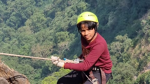 सांगलीच्या नऊ वर्षांच्या प्रांजल बावचकर या चिमुरडीने सर केला महाराष्ट्रातील सर्वात अवघड किल्ला मोरोशीचा भैरवगड