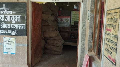 दहा वर्षात जप्त केलेला १६ ते १७ टन गुटख्याची विल्हेवाट लावायची कुठे?