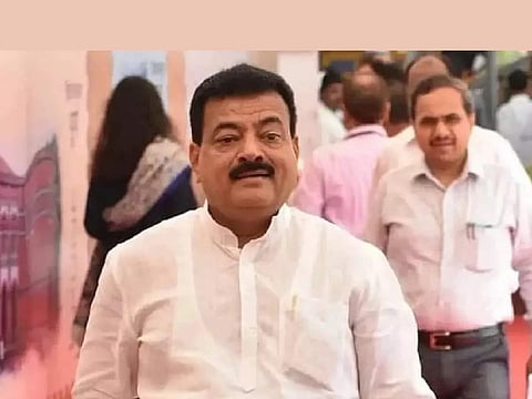 मुंबई-गोवा हायवे संबधीत अधिकाऱ्यांना आ. भास्कर जाधव यांच्या कडक भाषेत सुचना