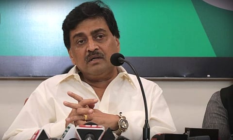 अशोक चव्हाण कॉंग्रेसवर नाराज? महामोर्चाला दांडी; चर्चांना उधाण