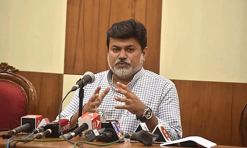 मी निर्लज्ज आहे असे समजा; भाजप पदाधिकाऱ्यांच्या नाराजीवर सामंतांचे उत्तर