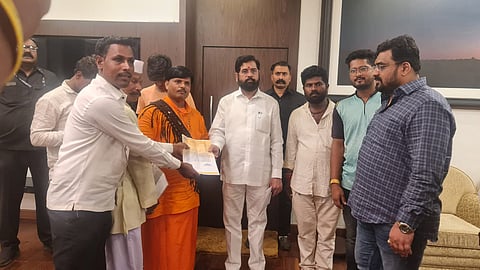 दुष्काळग्रस्त शिष्टमंडळाची मुख्यमंत्री एकनाथ शिंदे यांनी घेतली भेट, उच्चस्तरीय समिती गठित करत पाणी देण्याचे दिले आश्वासन