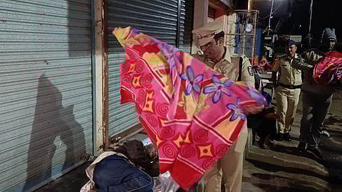 नंदुरबार पोलिसांनी जोपासली माणुसकी....