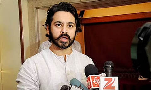 भविष्यात जनता रस्त्यावर उतरली तर याला कोण जबाबदार? निलेश राणेंचा सवाल