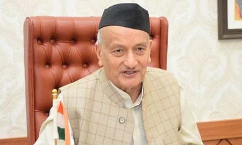 राज्यपालांची हकालपट्टी करण्याच्या मागणीसाठी पुण्यातील 3 तरुणाचं अन्नत्याग आंदोलन