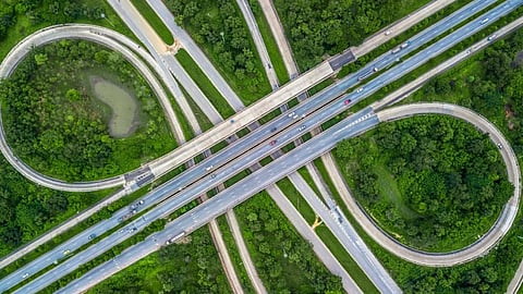 समृद्धी महामार्ग आहे तरी कसा? काय आहेत त्याची वैशिष्ट्ये? जाणून घ्या!