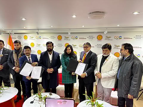 दावोसमध्ये पहिल्याच दिवशी राज्याला मिळाली ४५९०० कोटींची गुंतवणूक