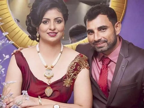 मोहम्मद शमीला कोर्टातून धक्का; पत्नी हसीन जहाँला महिन्याला 1 लाख 30 हजारांची पोटगी देण्याचे आदेश