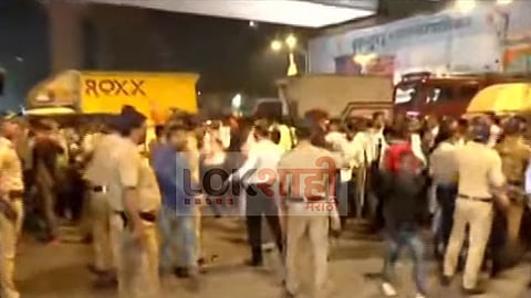 PM Modi : मेट्रो स्टेशनबाहेर पोलिसांकडून नागरिकांवर लाठीचार्ज