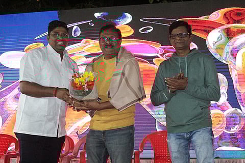 तरुणांना उद्योजक होण्याचं अभिनेते प्रभाकर आणि विजय पाटकरांचे आवाहन