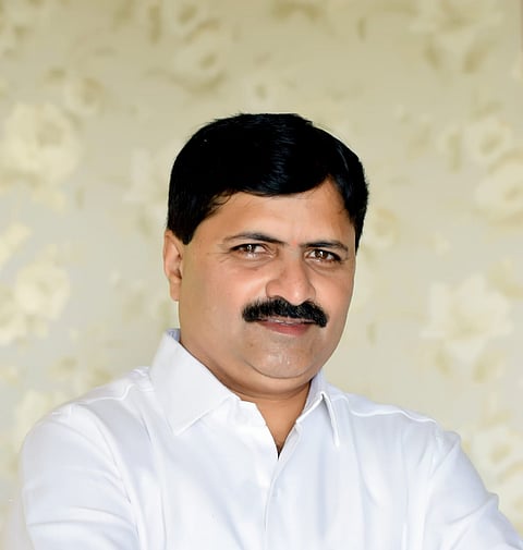 इंदिरा काँग्रेस तालुकाध्यक्ष प्रशांत यादव यांच्यावर उदय सामंत यांची जादू चालणार का?