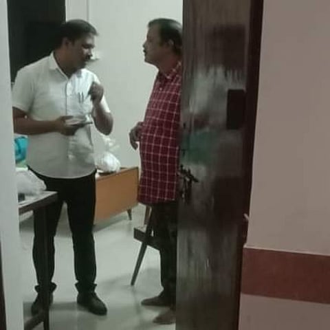 वर्ध्यात जिल्हा पुरवठा अधिकाऱ्याने विश्रामगृहाला बनविले लाचखोरीचा अड्डा