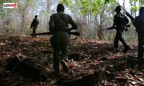 महाराष्ट्र-छत्तीसगड सीमेवर नक्षलवाद्यांचा पोलिसांवर हल्ला; दोन शहीद