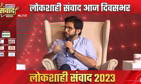 आदित्य ठाकरेंचे लोकशाहीच्या व्यासपीठावरुन मुख्यमंत्र्यांना चॅलेंज; माझ्या बाजूला...