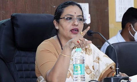 सत्तांतराच्या वेळेस शिंदे गटाला रेड कार्पेट टाकून संरक्षण देणारे हे...; यशोमती ठाकूर संतापल्या