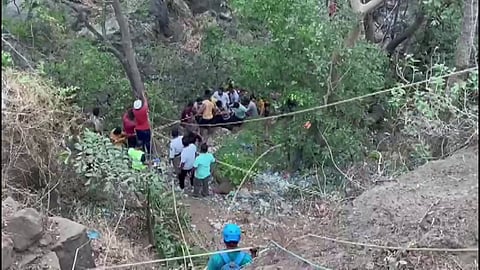 Mumbai-Pune Highway Bus Accident