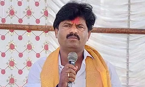 आटपाडी बाजार समितीवर शिवसेनेचा झेंडा; गोपीचंद पडळकरांना जबरदस्त धक्का