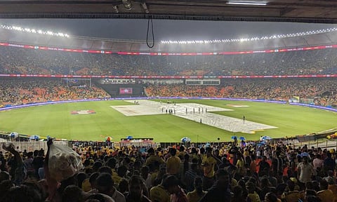 CSK vs GT फायनलपूर्वी अहमदाबादमध्ये पावसाची हजेरी; सामना झालाच नाही तर कोण होणार विजयी?