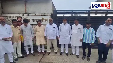 सोलापुरातील भाजपच्या इच्छुक उमेदवारांनी घेतली उपमुख्यमंत्री देवेंद्र फडणवीस यांची भेट