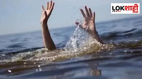 धक्कादायक! दोन चिमुकल्यांसह महिलेची तलावात उडी