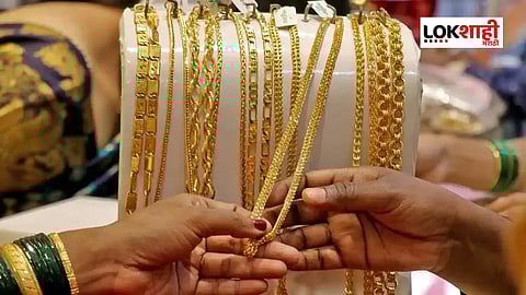 बापरे बाप! सोनं 81000 हजार पार; तर चांदी  थेट 1 लाखाच्या पुढे,  चेक करा लेटेस्ट रेट