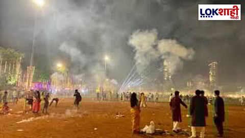 Air Quality Index: फटाक्यांच्या आतषबाजीनं मुंबईची हवा खालावली; 'या' परिसरात ‘वाईट’ हवेची नोंद