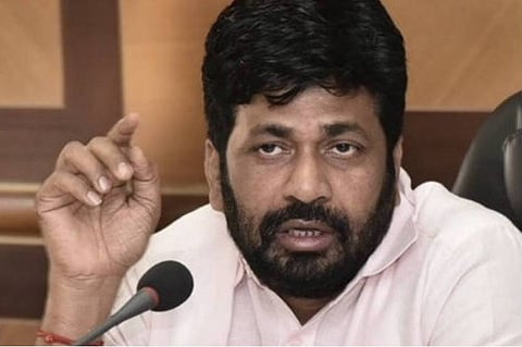 “मुख्यमंत्री पदाचं स्वप्न नेत्यांनी नाही जनतेनं पहावं लागतं…”